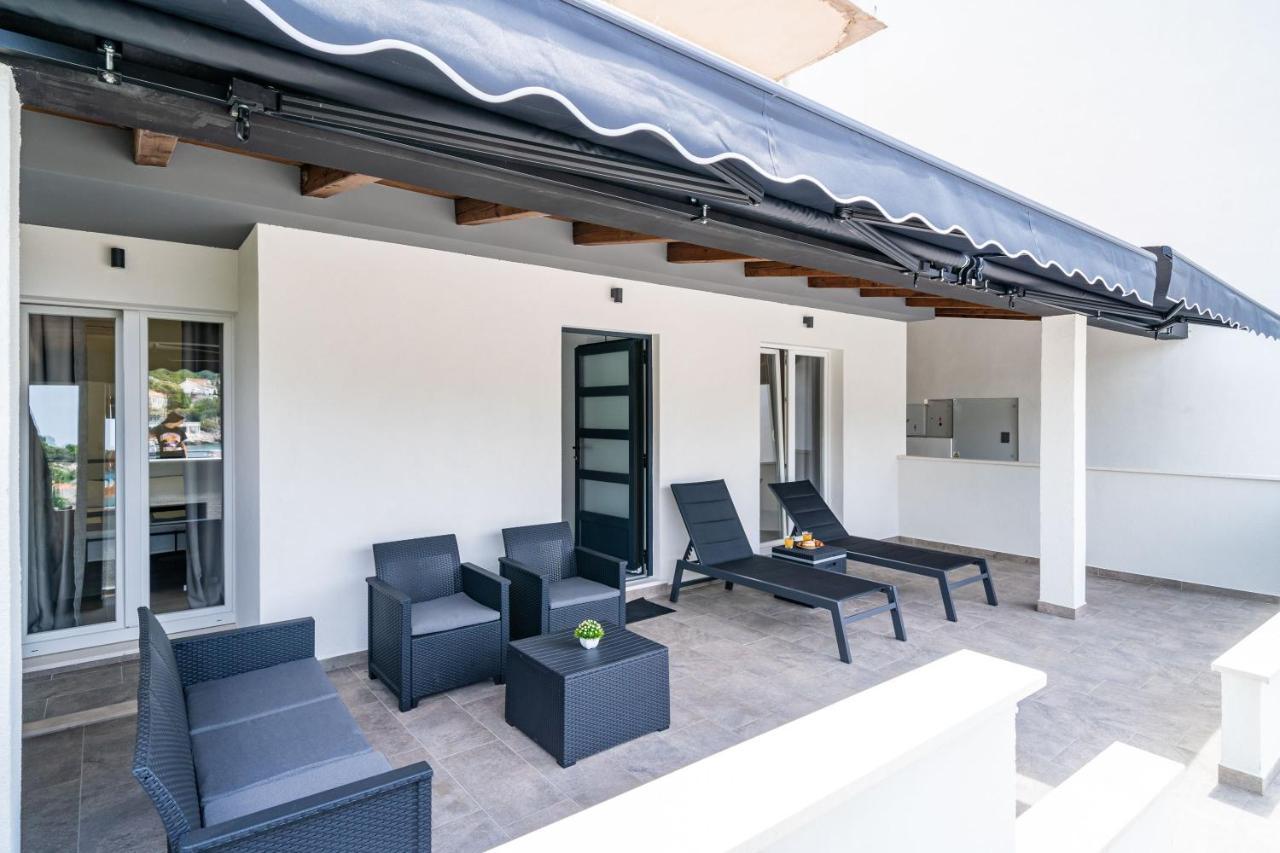 Hidden Gem Apartment โมลูนัท ภายนอก รูปภาพ